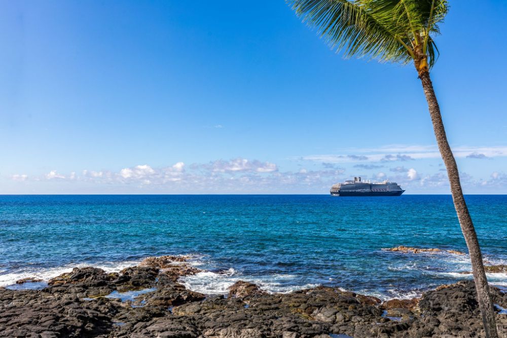 Oceanfront Kona Reef